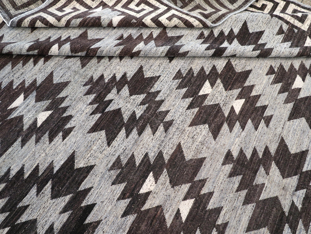 Modern East Turkestan Khotan Room Size Carpet, No.32479 - Gss