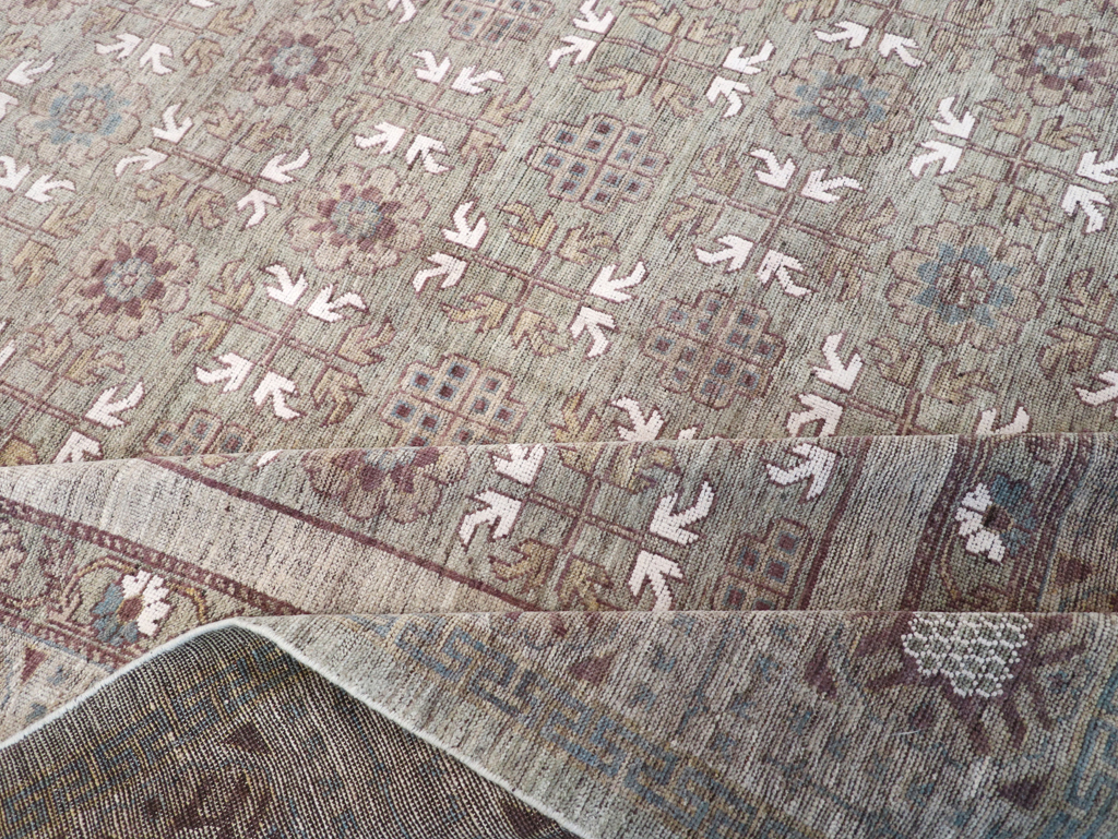 Modern East Turkestan Khotan Room Size Carpet, No.32483 - Gss