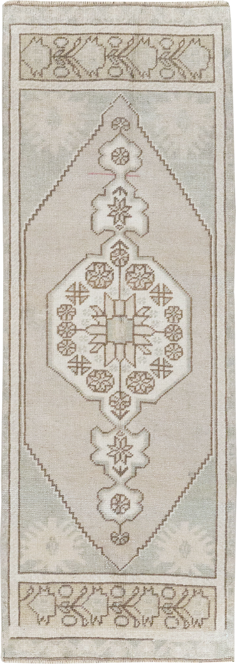 Vintage Turkish Oushak Throw Rug, No.32490 - Gss
