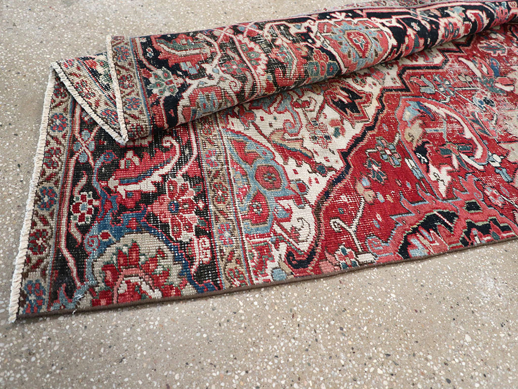 Antique Persian Heriz Rug, No.32492 - Gss