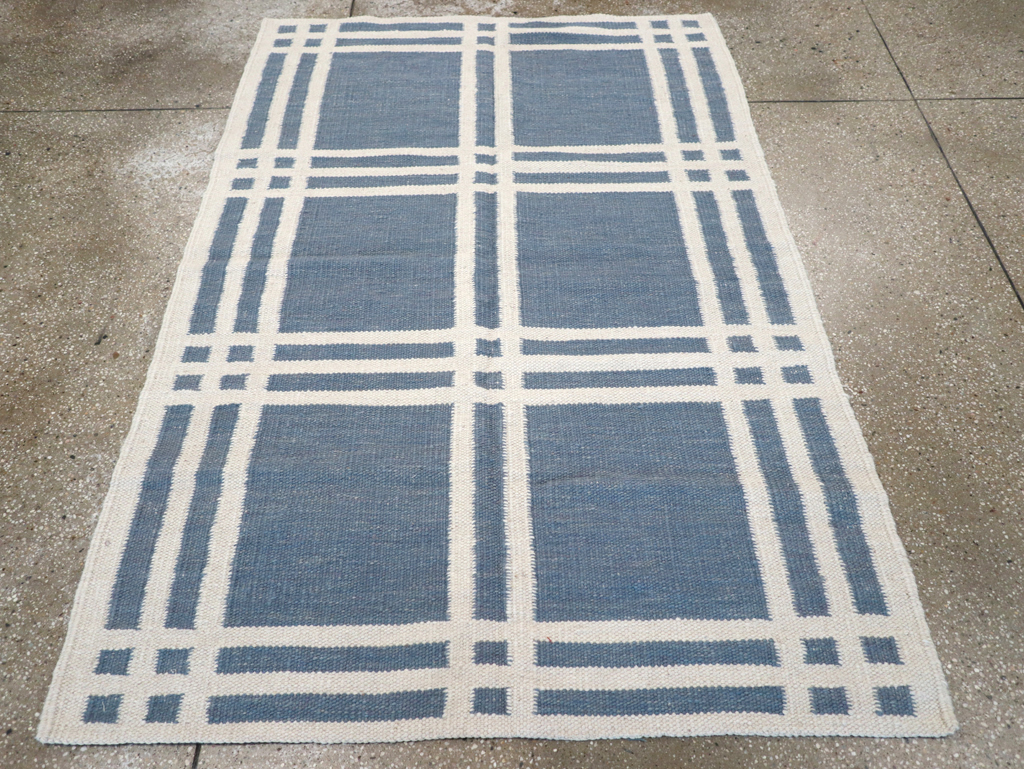 Swedish Inspired Contemporary Turkish Flatweave Accent Rug, No.32505 - Gss