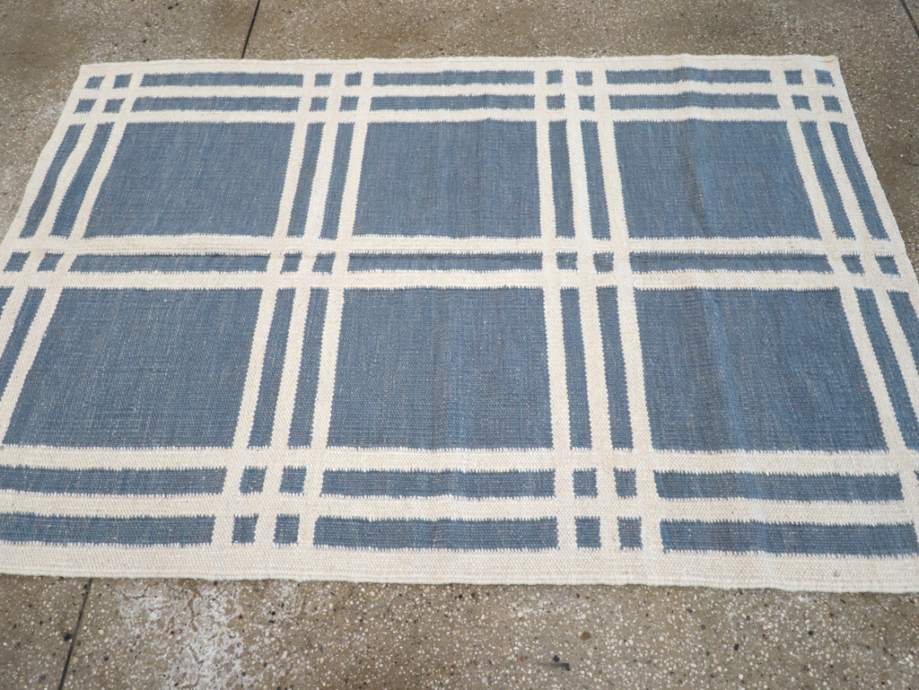 Swedish Inspired Contemporary Turkish Flatweave Accent Rug, No.32505 - Gss