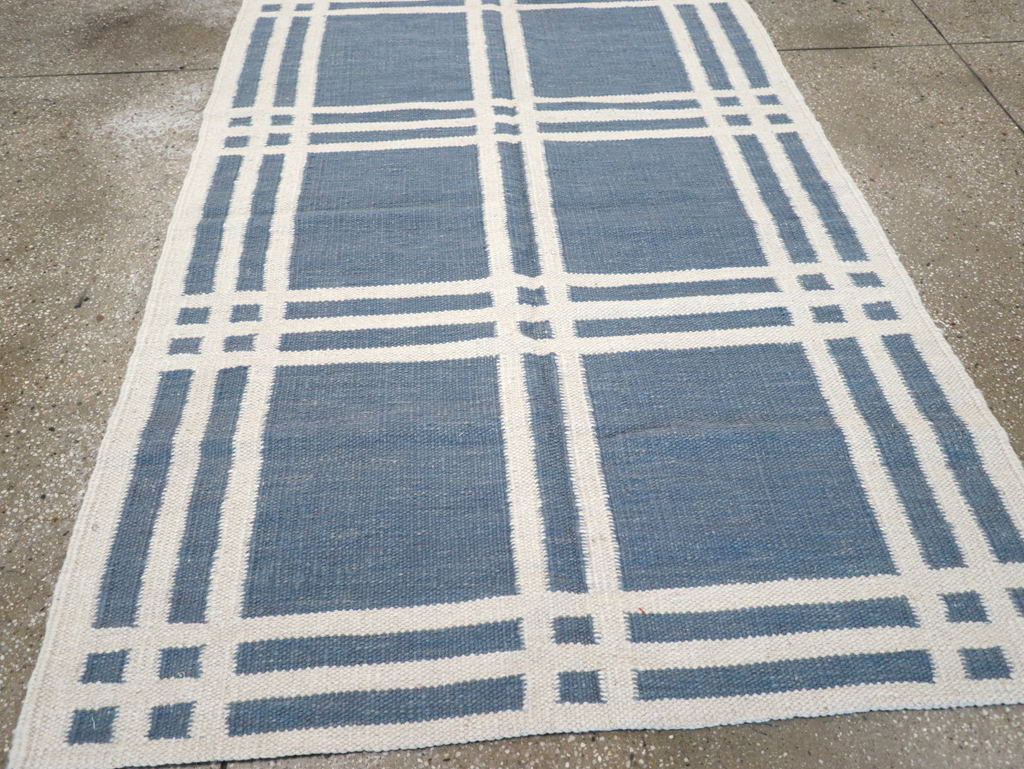 Swedish Inspired Contemporary Turkish Flatweave Accent Rug, No.32505 - Gss