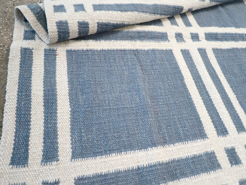 Swedish Inspired Contemporary Turkish Flatweave Accent Rug, No.32505 - Gss