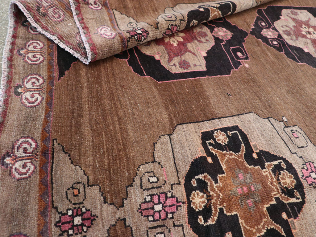Vintage Turkish Anatolian Room Size Carpet, No.32507 - Gss