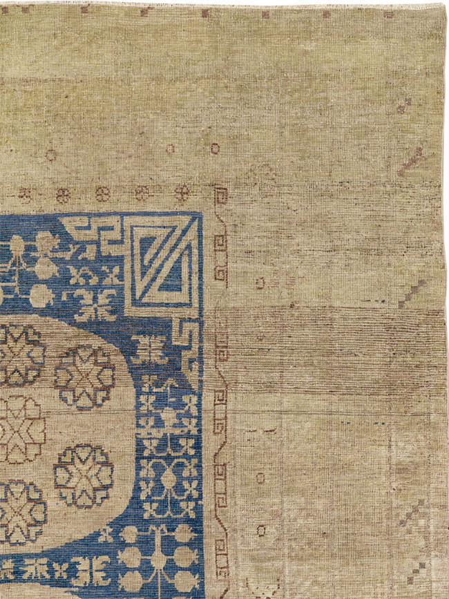 Antique East Turkestan Khotan Accent Carpet, No.32511 - Gss