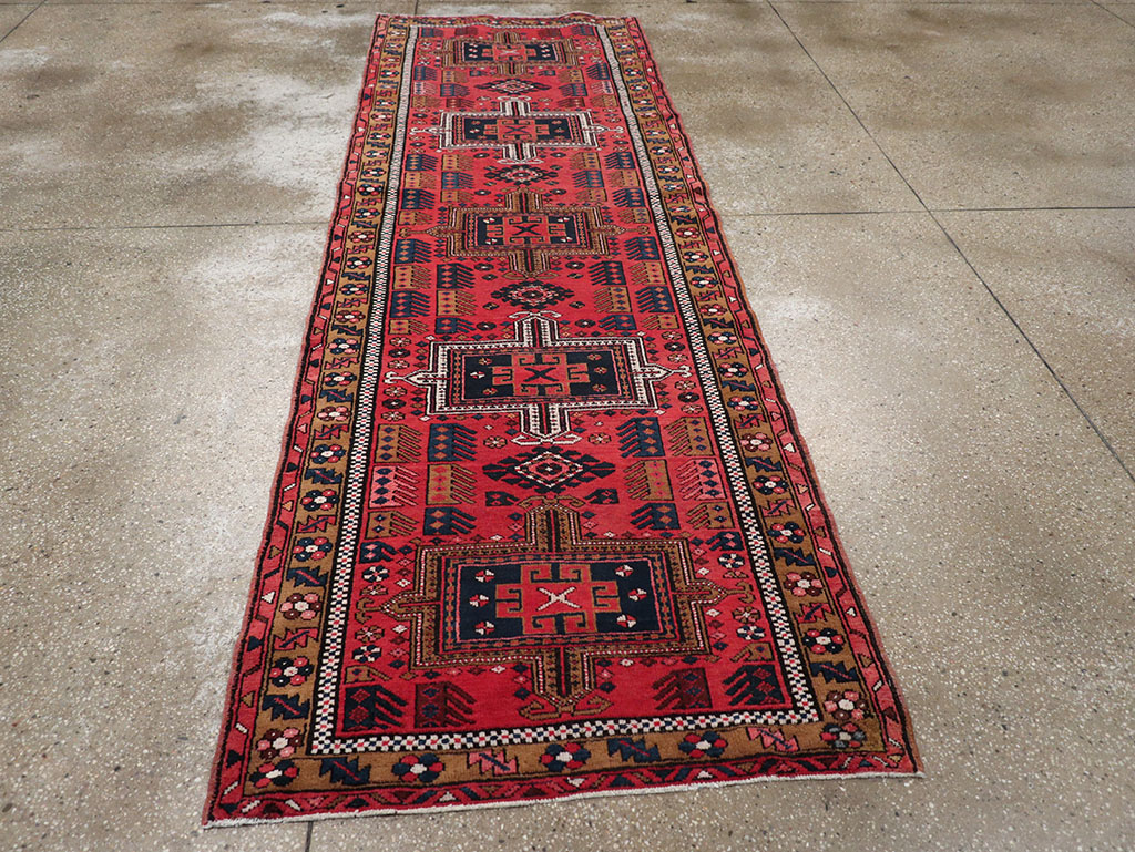 Vintage Persian Karajeh Runner, No.32514 - Gss