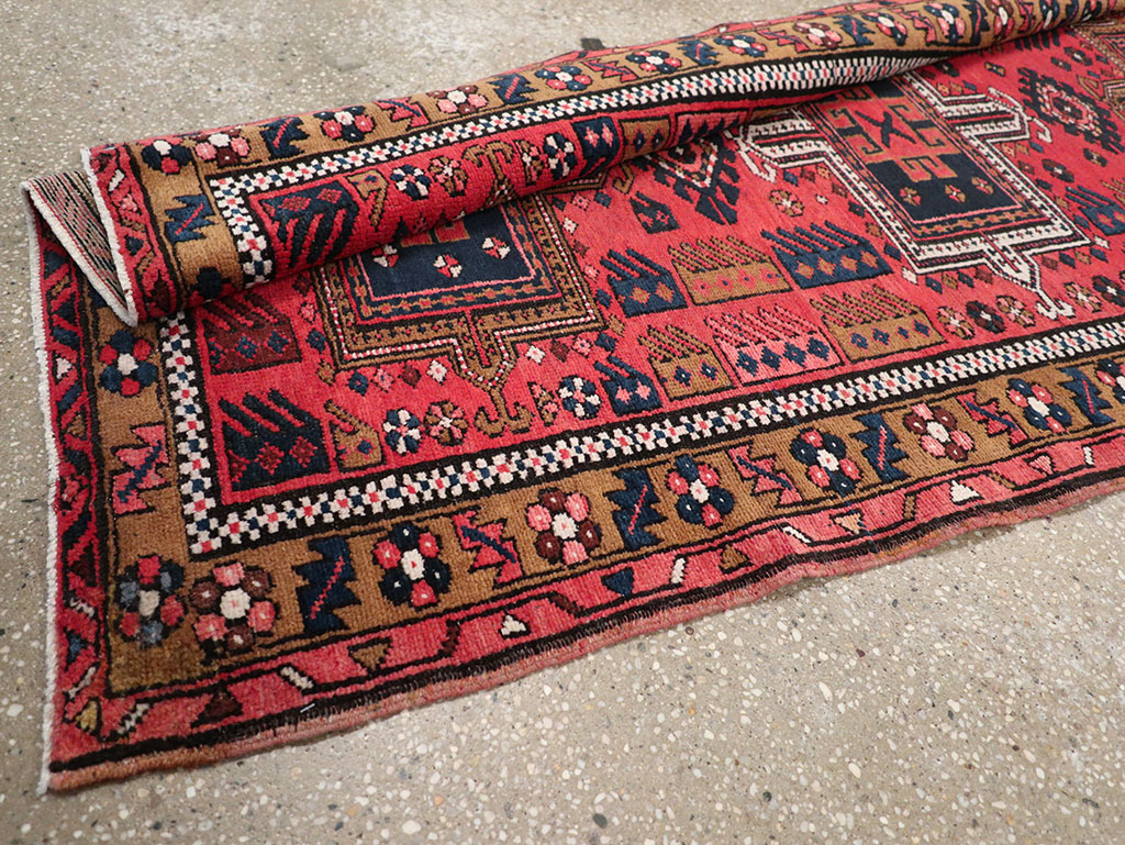 Vintage Persian Karajeh Runner, No.32514 - Gss