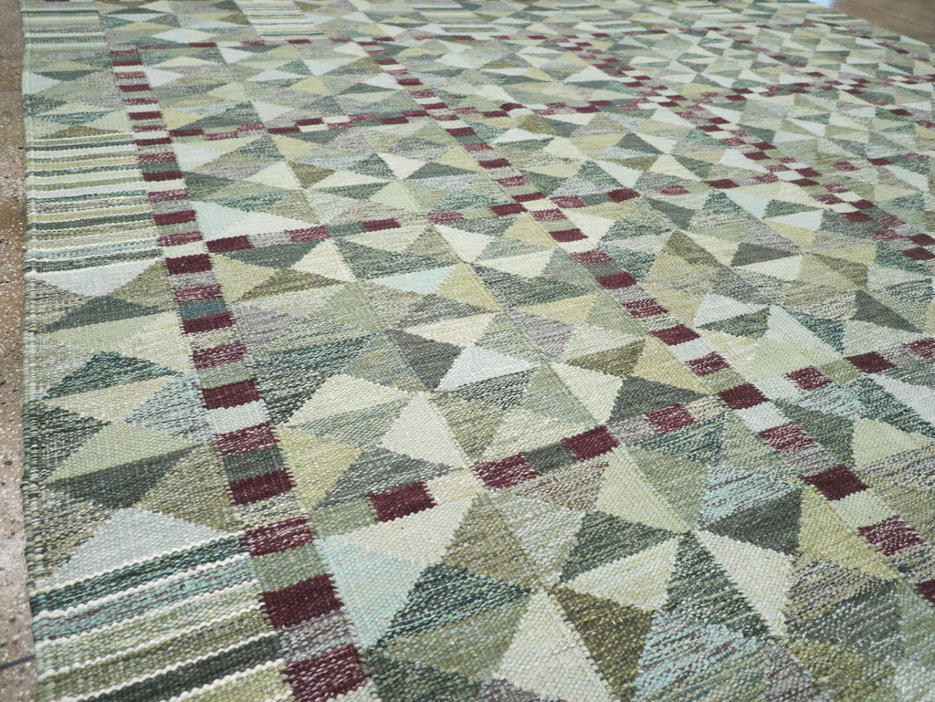 Swedish Inspired Contemporary Turkish Kilim Large Room Size Carpet, No.32521 - Gss