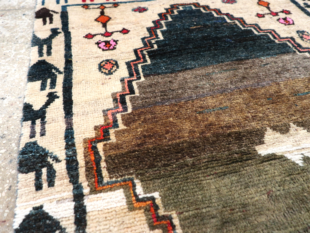 Vintage Persian Gabbeh Throw Rug, No.32540 - Gss