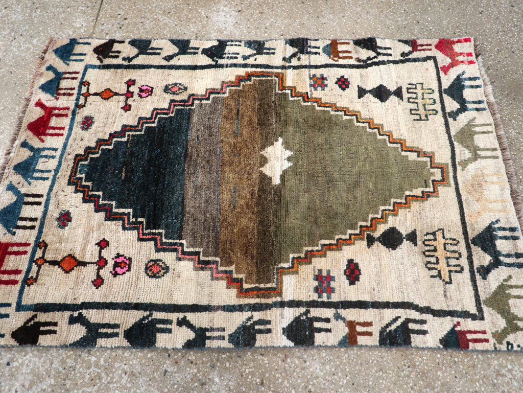 Vintage Persian Gabbeh Throw Rug, No.32540 - Gss