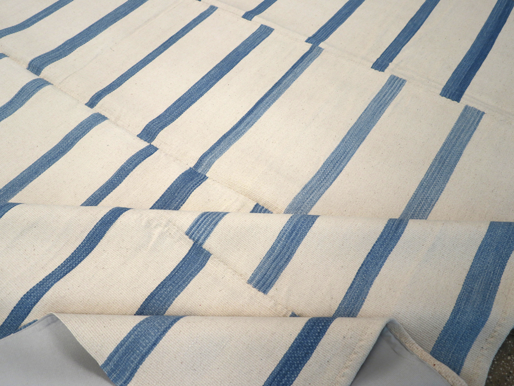 Contemporary Turkish Flatweave Room Size Carpet, No.32542 - Gss