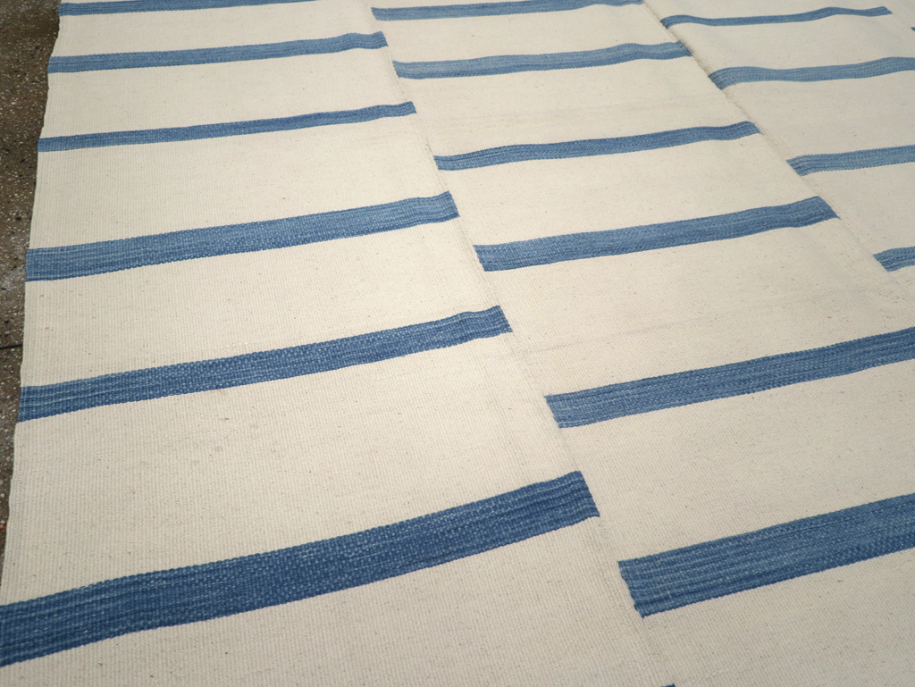 Modern Turkish Flatweave Kilim Room Size Carpet, No.32543 - Gss