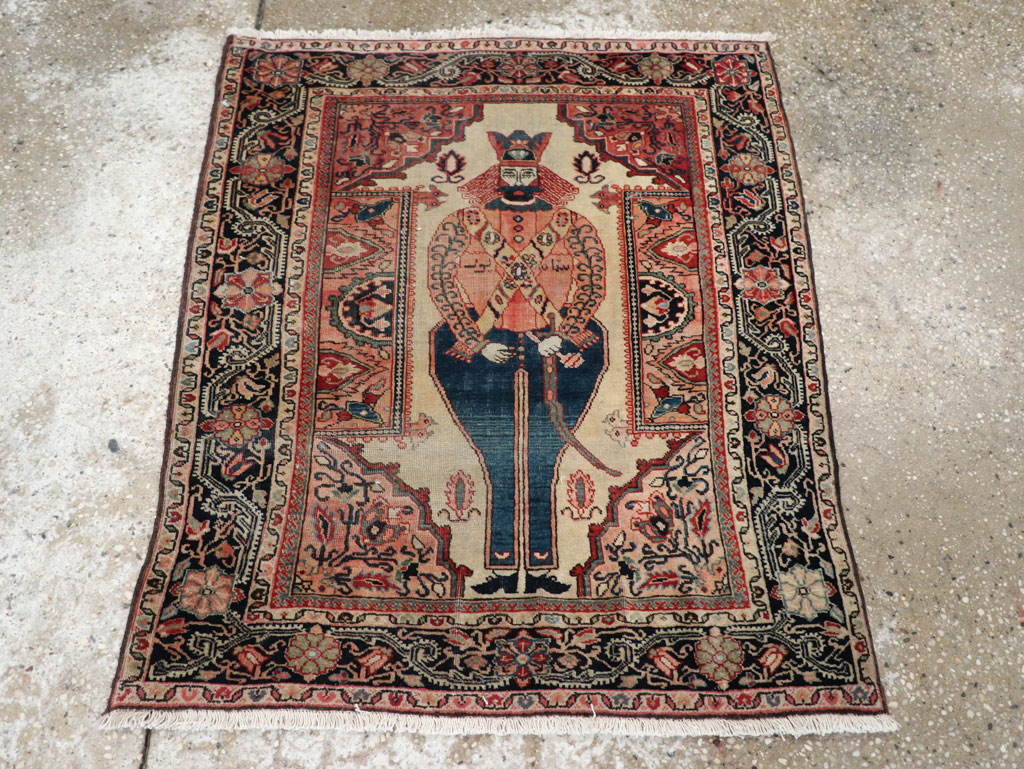 Antique Persian Sarouk Fereghan Pictorial Rug, No.32547 - Gss