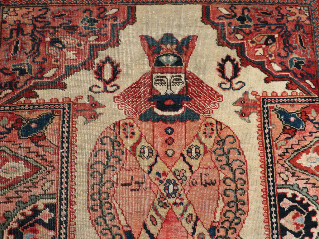 Antique Persian Sarouk Fereghan Pictorial Rug, No.32547 - Gss