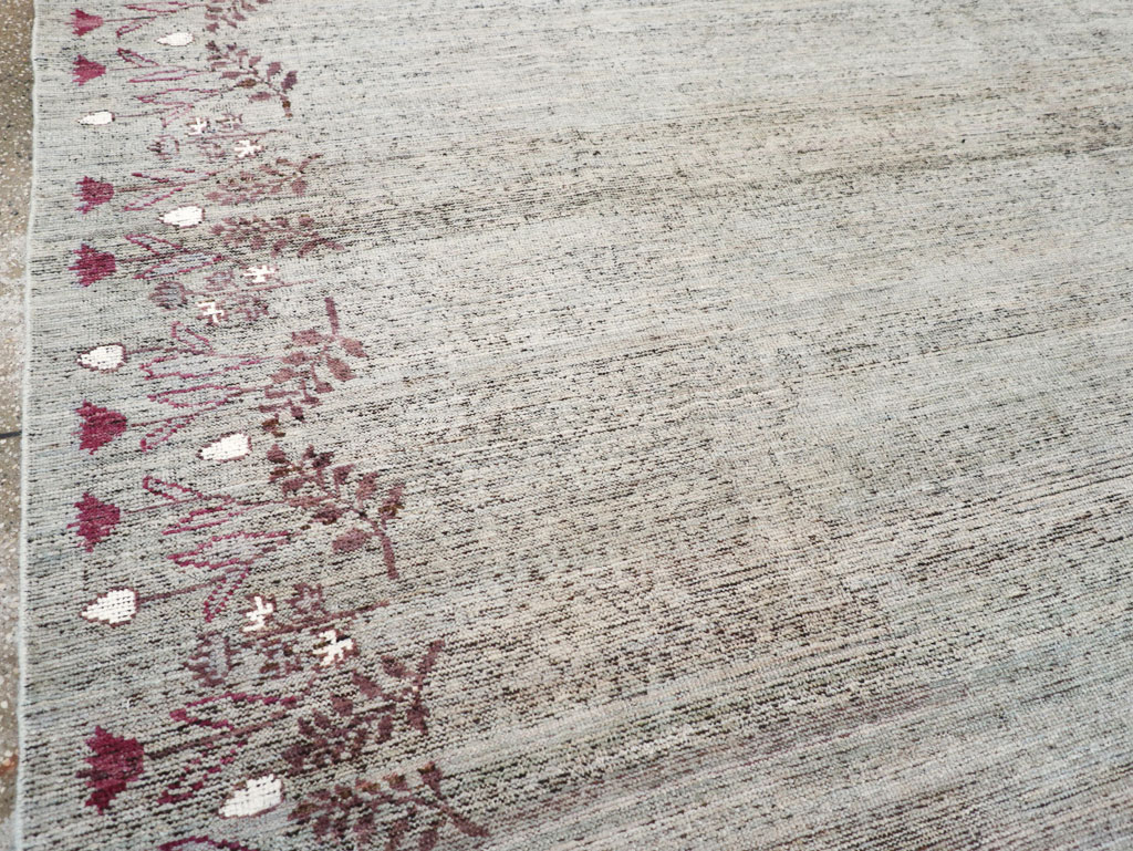 Modern East Turkestan Khotan Room Size Carpet, No.32551 - Gss