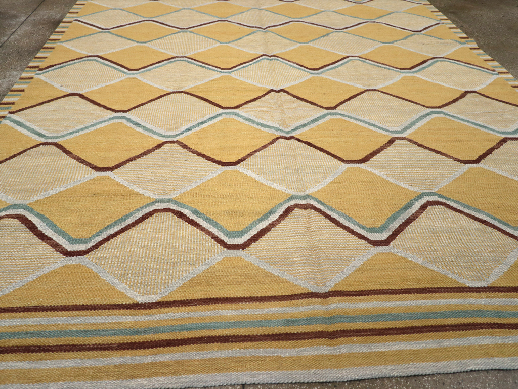Contemporary Turkish Flatweave Kilim Room Size Carpet, No.32576 - Gss