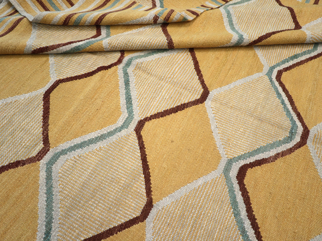 Contemporary Turkish Flatweave Kilim Room Size Carpet, No.32576 - Gss