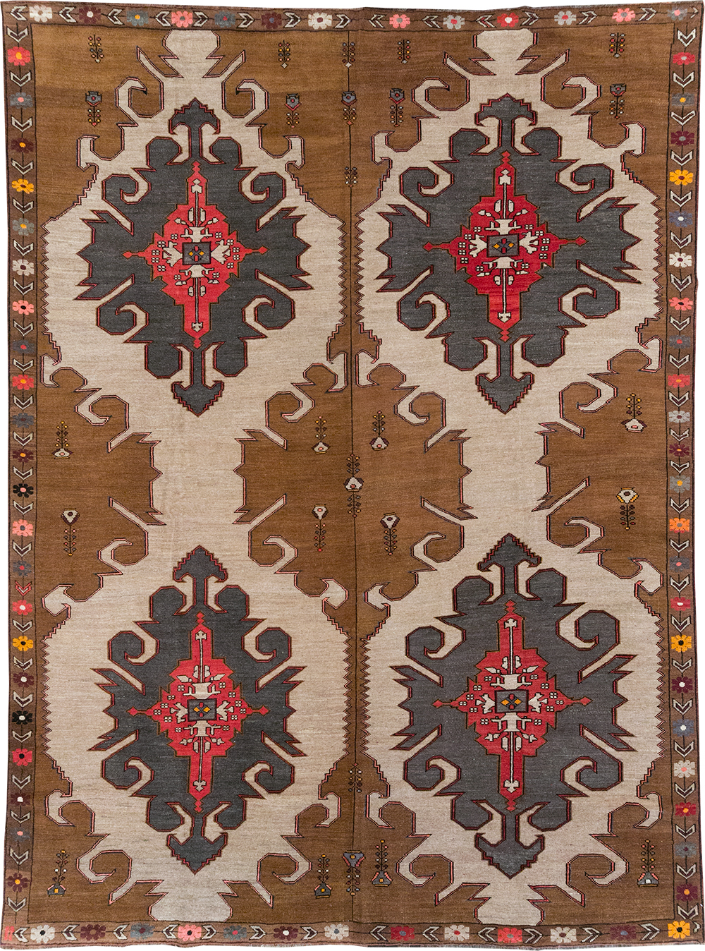 Vintage Turkish Anatolian Room Size Carpet, No.32587 - Gss
