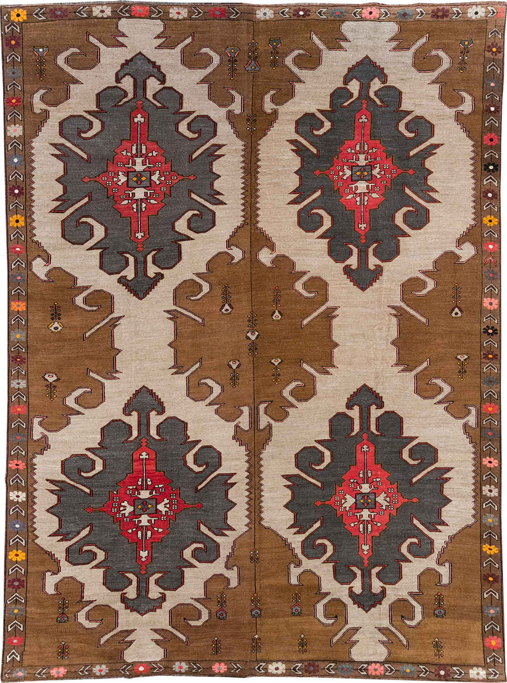 Vintage Turkish Anatolian Room Size Carpet, No.32587 - Gss