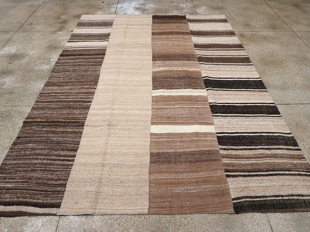 Vintage Persian Flatweave Kilim Room Size Carpet, No.32591 - Gss