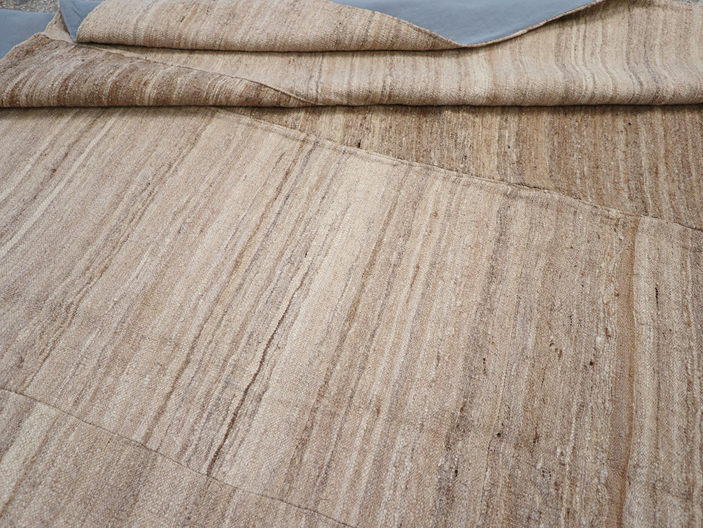 Modern Turkish Flatweave Kilim Room Size Carpet, No.32593 - Gss