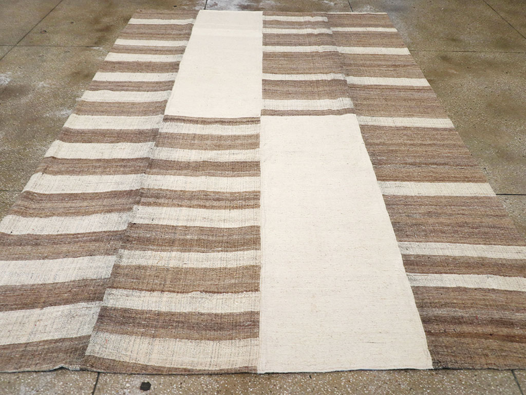 Vintage Persian Flatweave Kilim Room Size Carpet, No.32594 - Gss