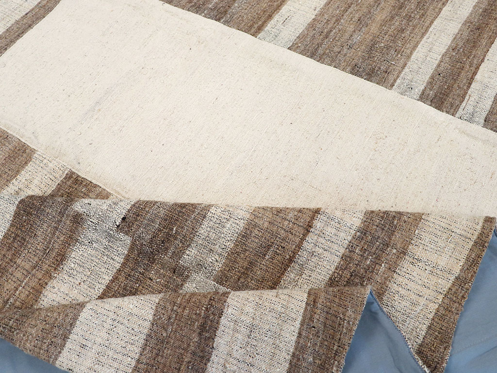 Vintage Persian Flatweave Kilim Room Size Carpet, No.32594 - Gss