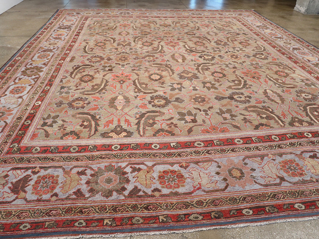 Antique Persian Mahal Large Carpet, No.32600 - Gss