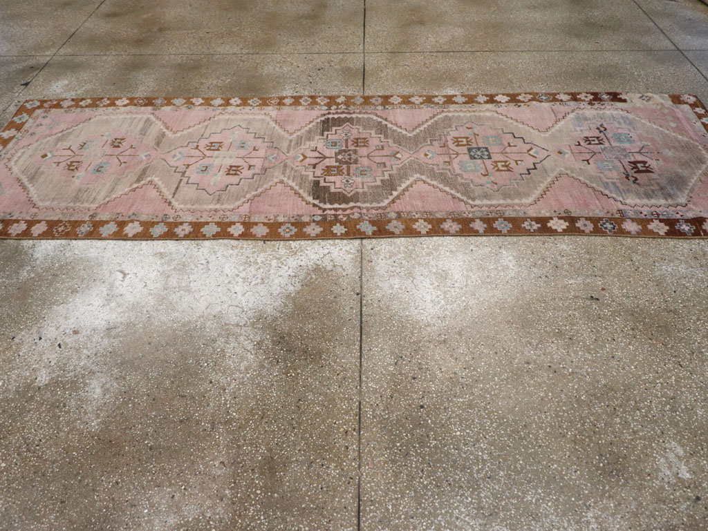 Vintage Turkish Anatolian Runner, No.32601 - Gss