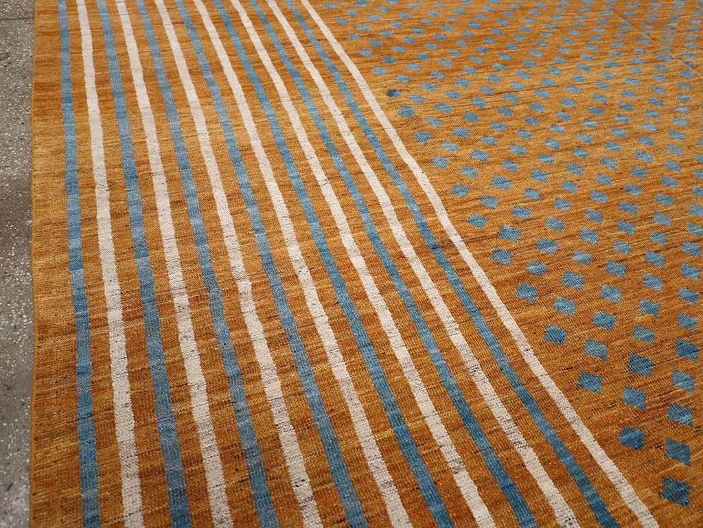 Contemporary East Turkestan Khotan Room Size Carpet, No.32611 - Gss