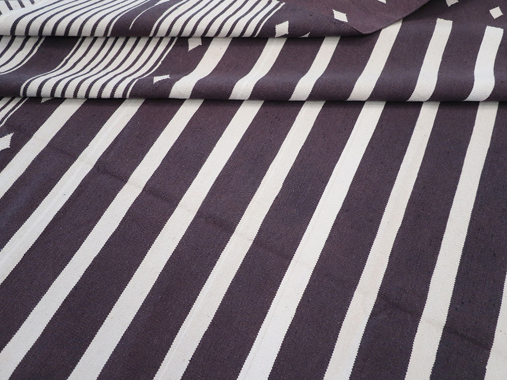 Modern Indian Flatweave Dhurrie Large Carpet, No.32614 - Gss