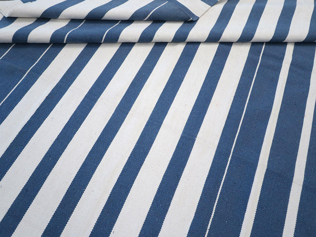 Modern Indian Flatweave Dhurrie Room Size Carpet, No.32618 - Gss