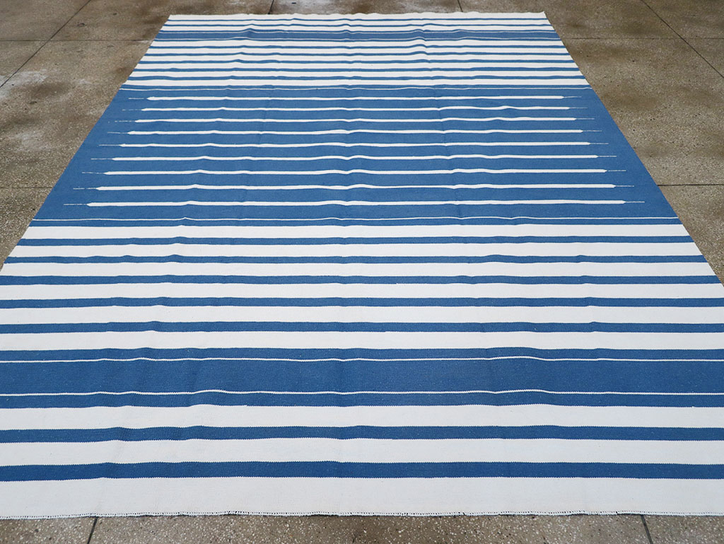 Modern Indian Flatweave Dhurrie Room Size Carpet, No.32619 - Gss