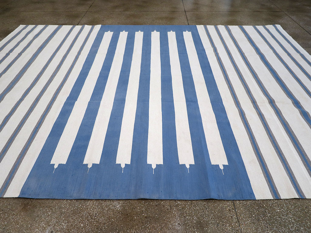 Modern Indian Flatweave Dhurrie Room Size Carpet, No.32622 - Gss