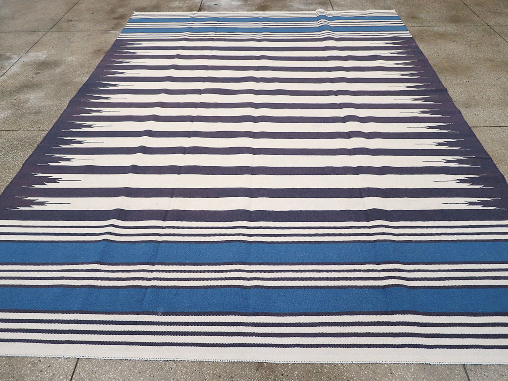 Modern Indian Flatweave Dhurrie Room Size Carpet, No.32629 - Gss