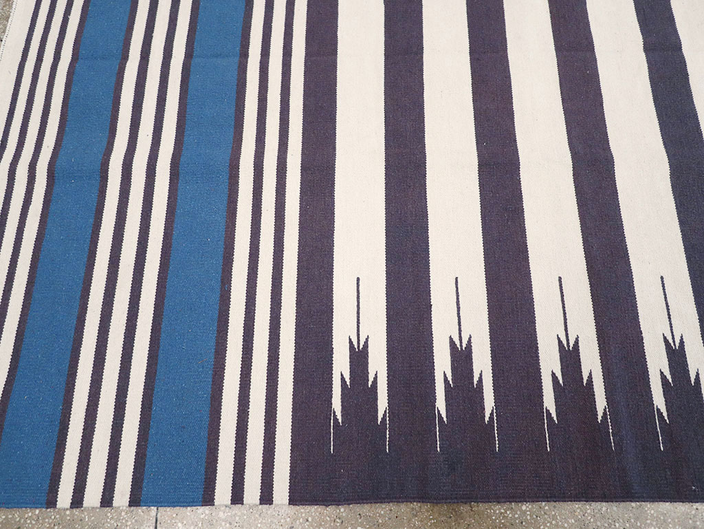 Modern Indian Flatweave Dhurrie Room Size Carpet, No.32629 - Gss