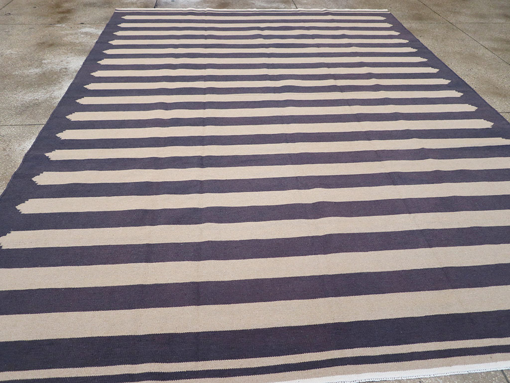 Modern Indian Flatweave Dhurrie Room Size Carpet, No.32630 - Gss