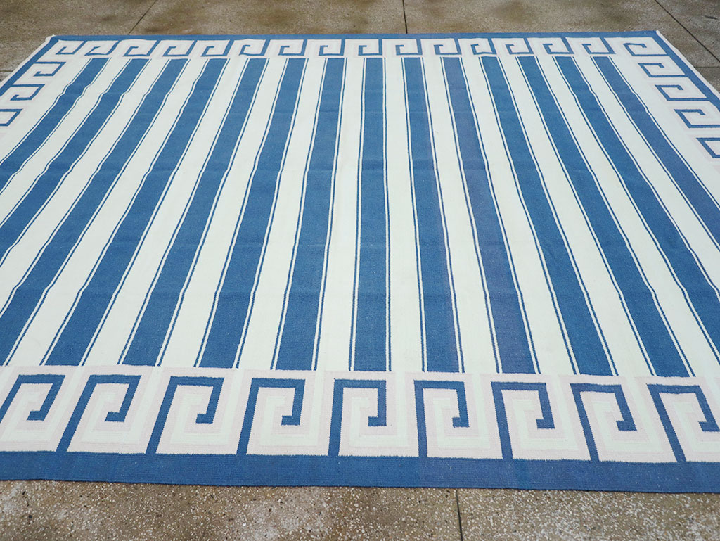 Modern Indian Flatweave Dhurrie Room Size Carpet, No.32635 - Gss