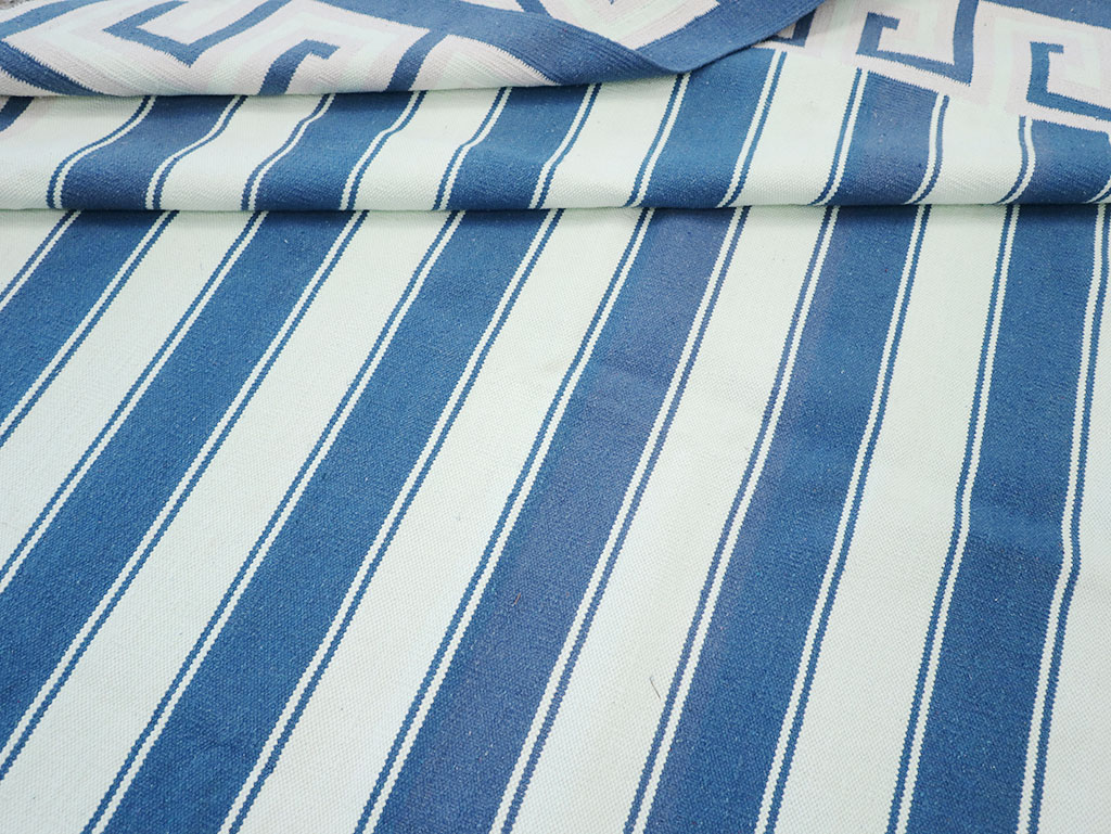 Modern Indian Flatweave Dhurrie Room Size Carpet, No.32635 - Gss