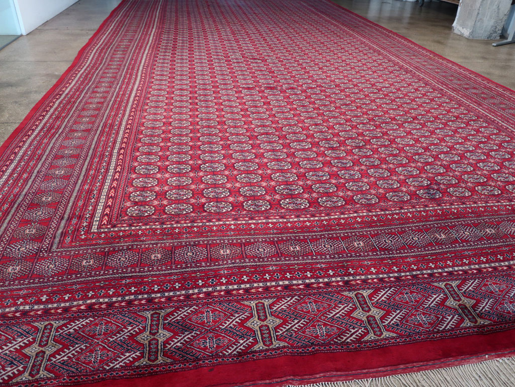 Vintage Central Asian Bokhara Oversize Carpet, No.32643 - Gss