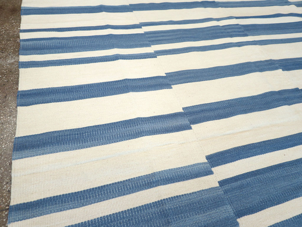 Modern Turkish Flatweave Room Size Carpet, No.32652 - Gss