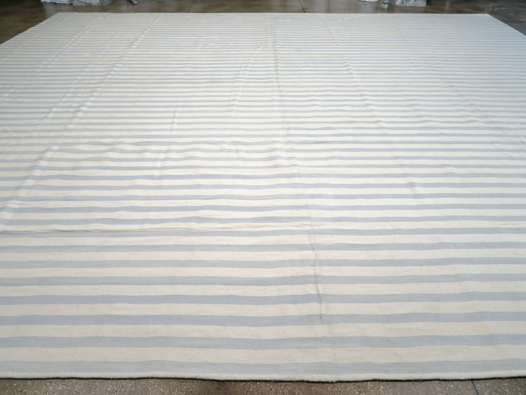 Modern Turkish Flatweave Oversized Square Carpet, No.32653 - Gss