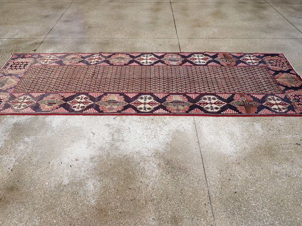 Vintage Persian Serab Gallery Rug, No.32738 - Gss