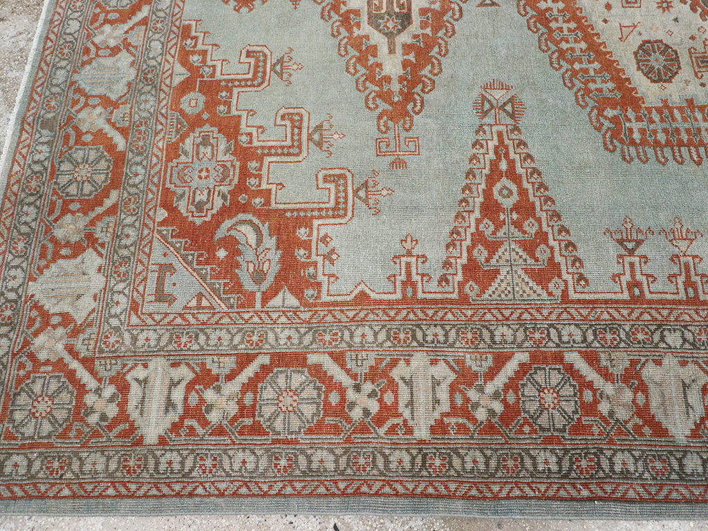 Vintage Persian Veece Accent Carpet, No.32774 - Gss