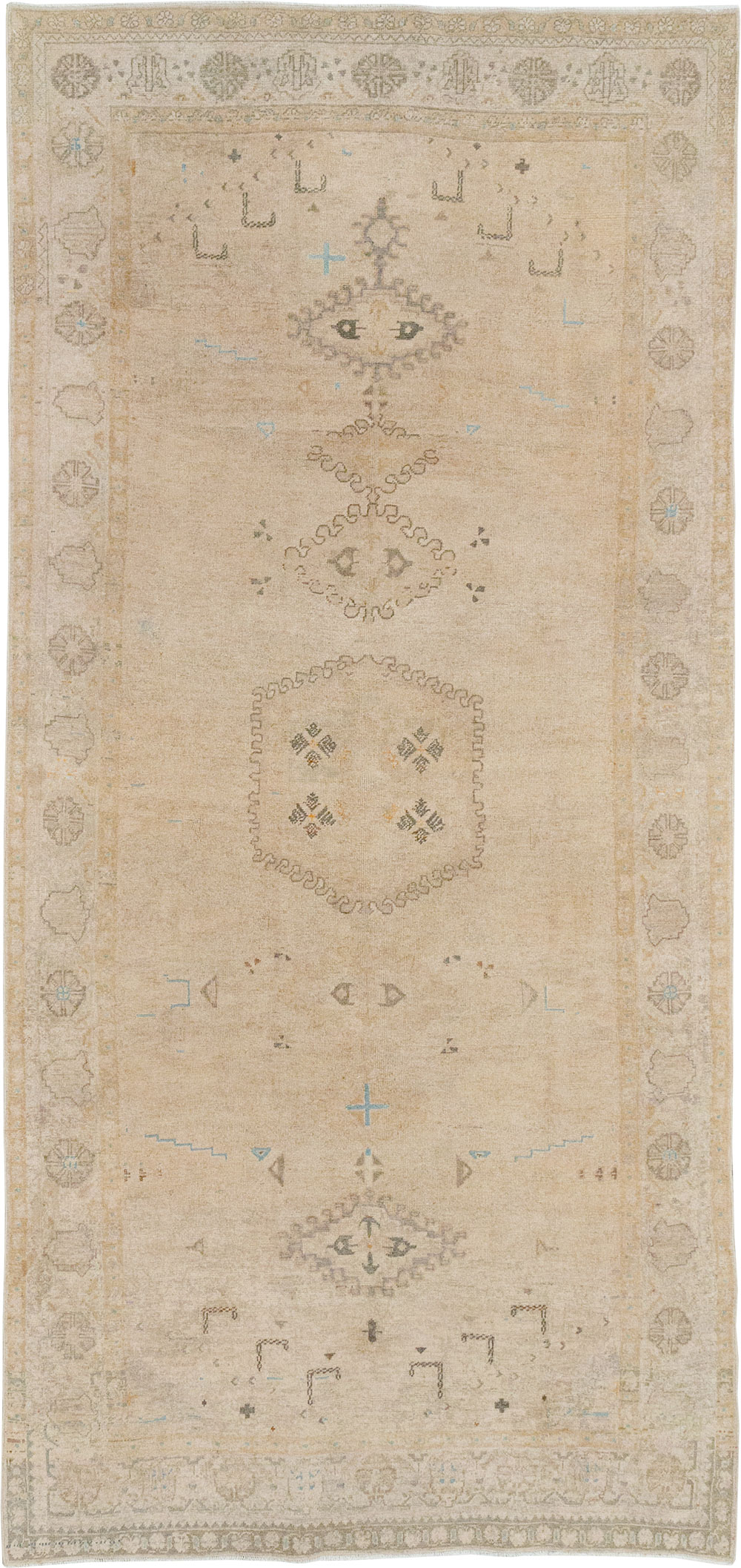 Vintage Persian Veece Accent Carpet, No.32904 - Gss