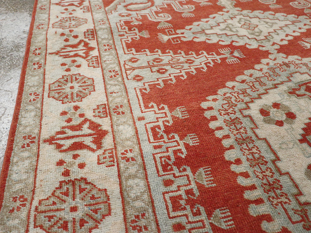 Vintage Persian Veece Accent Rug, No.32906 - Gss