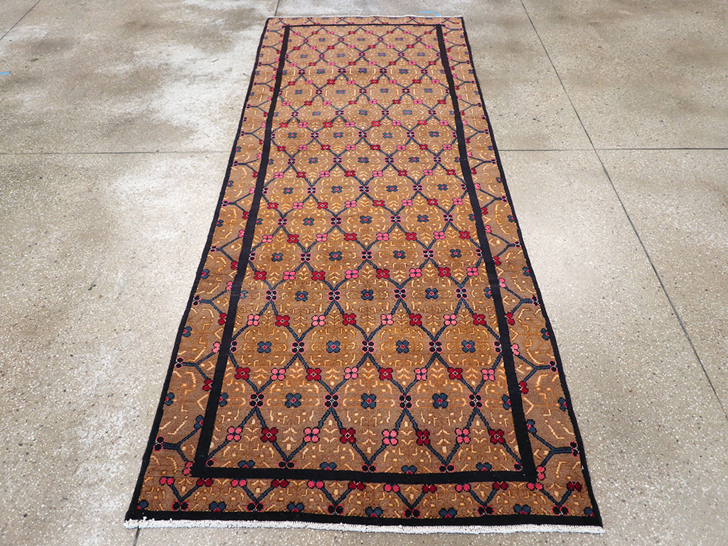 Vintage Persian Serab Gallery Rug, No.32909 - Gss