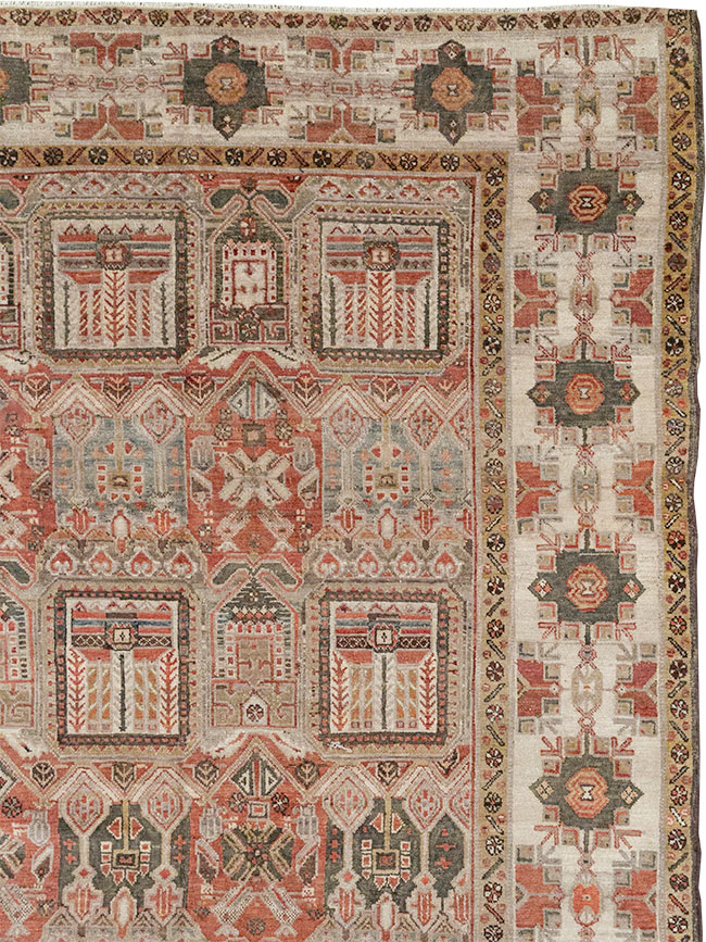 Antique Persian Bakhtiari Square Room Size Carpet, No.32924 - Gss