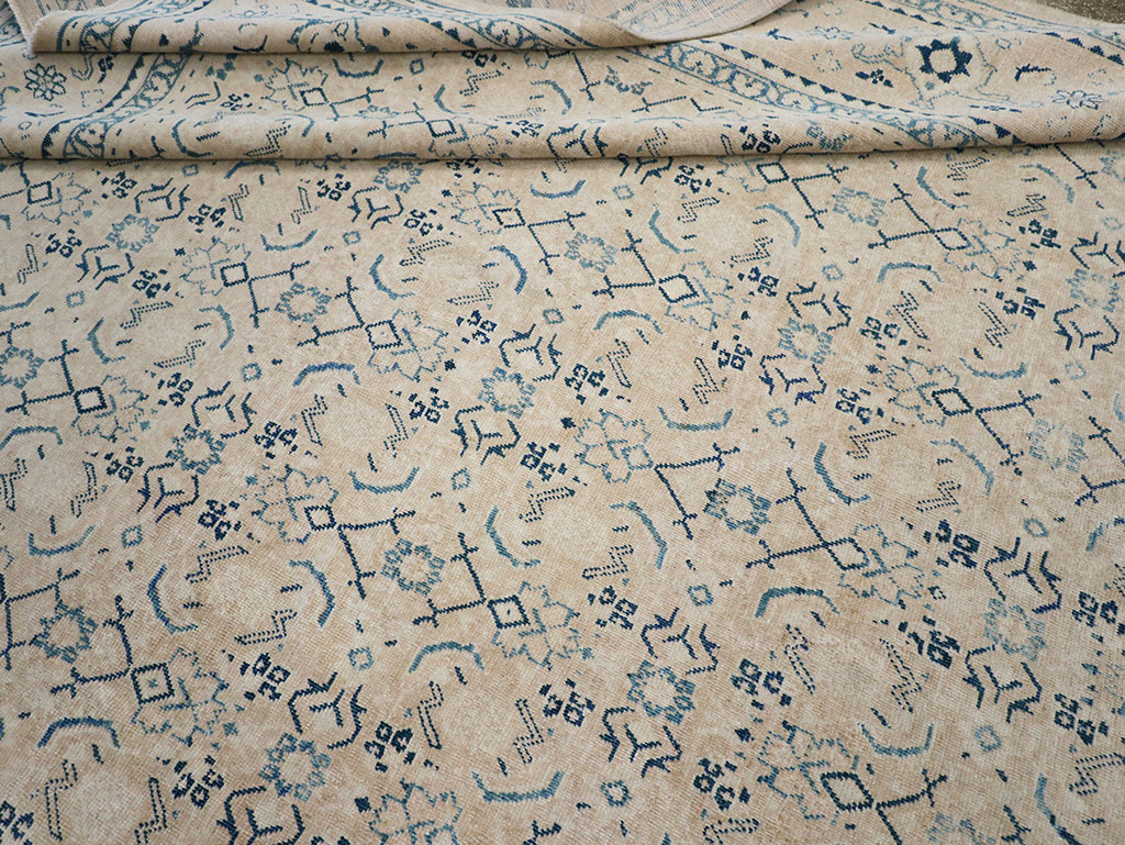 Vintage Persian Mahal Room Size Carpet, No.32946 - Gss